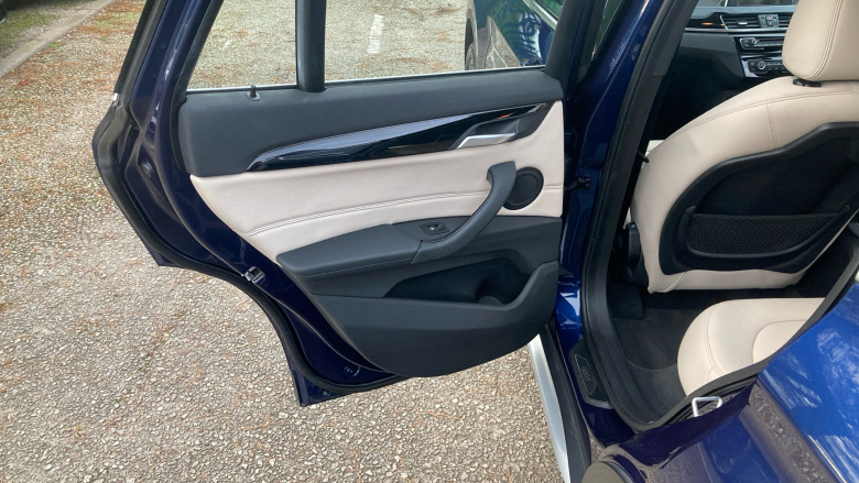 BMW X1 xDrive 20i xLine 5dr Step Auto Petrol Estate